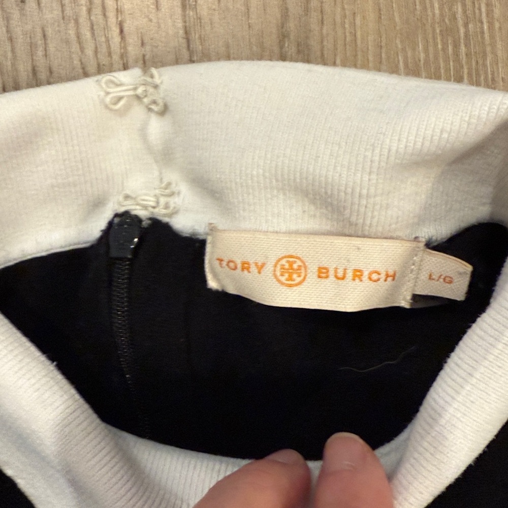 Tory Burch Black Peplum Ribbed Front Sweater w/ White Contrast Collar & Cuffs L - Picture 5 of 9